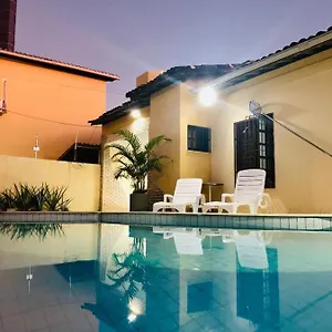 Quarto em Acomodações Particulares Casa Ikena, Natal